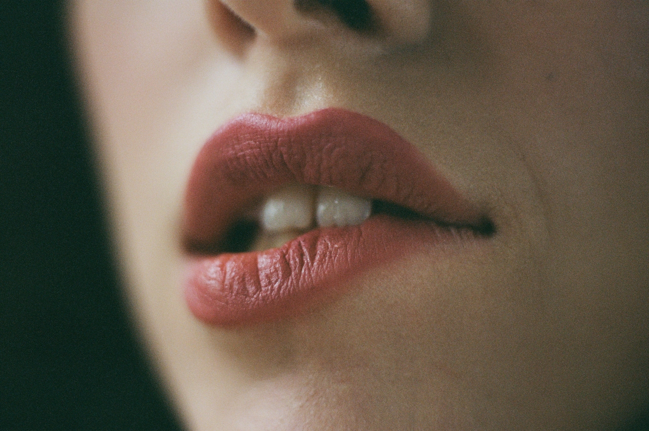 « La communication ne remplace pas le bouche-à-oreille. » - Réalité du produit vs. bruit marketing